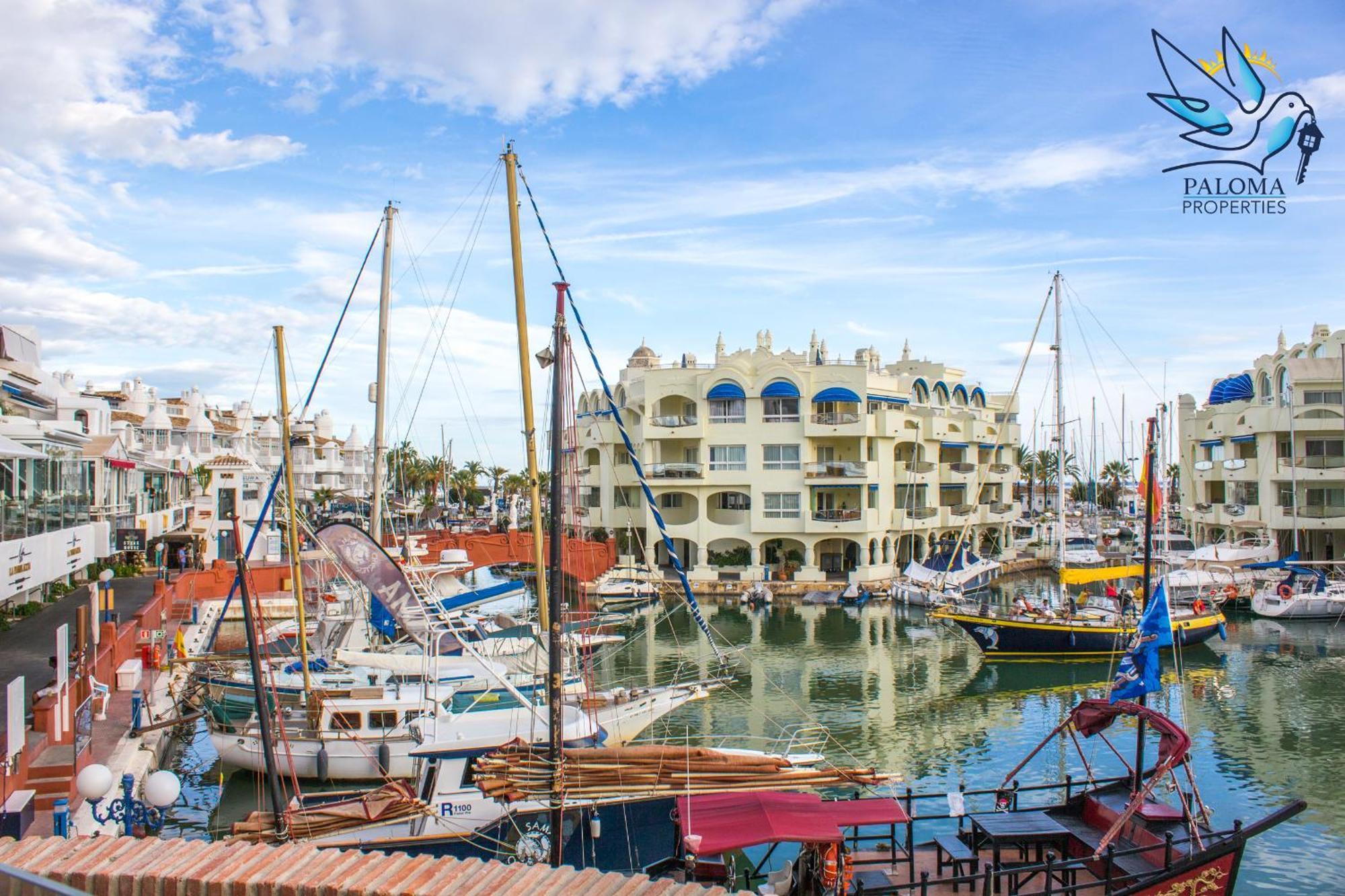 Benalroma Spacious Apartment 50 Mt From The Beach Benalmadena Exterior photo